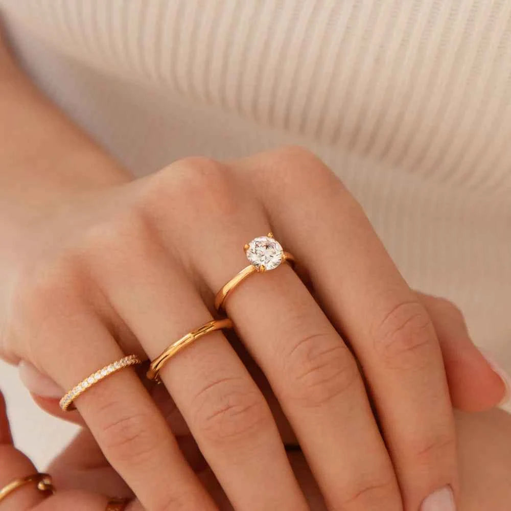 Round Cut Solitaire Ring