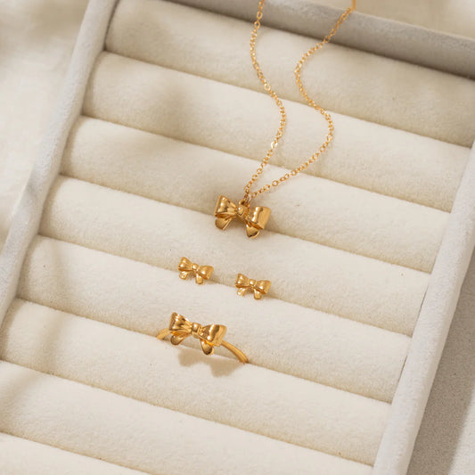 Ribbon Bow Necklace - Baza Boutique