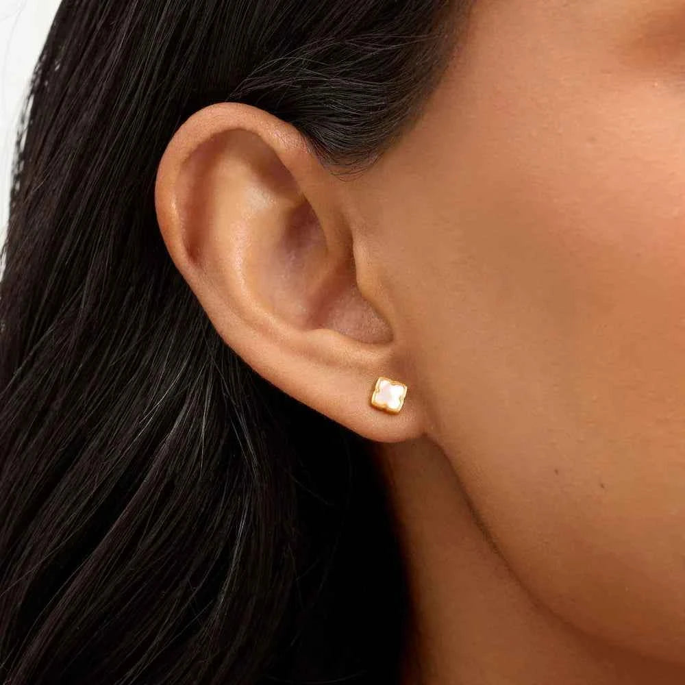 Mini Pearl Clover Studs