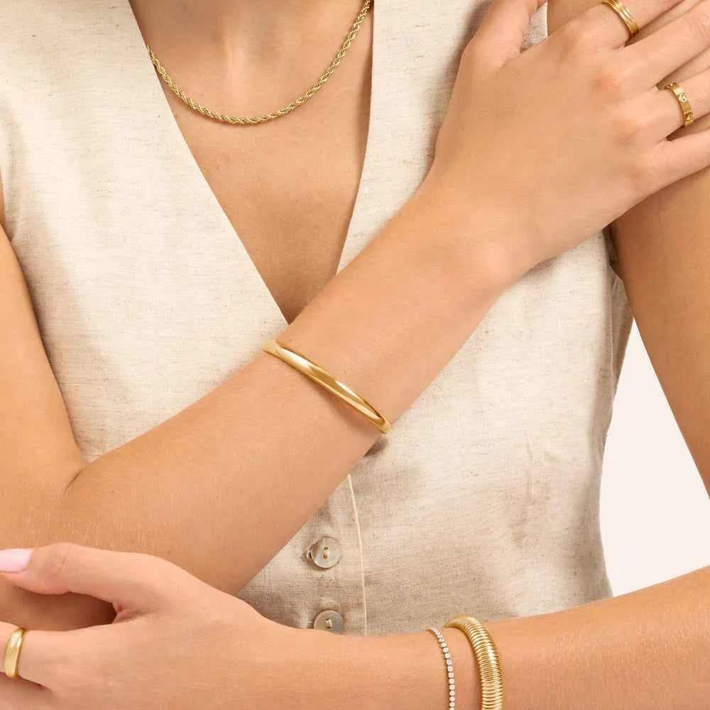 Round Bangle