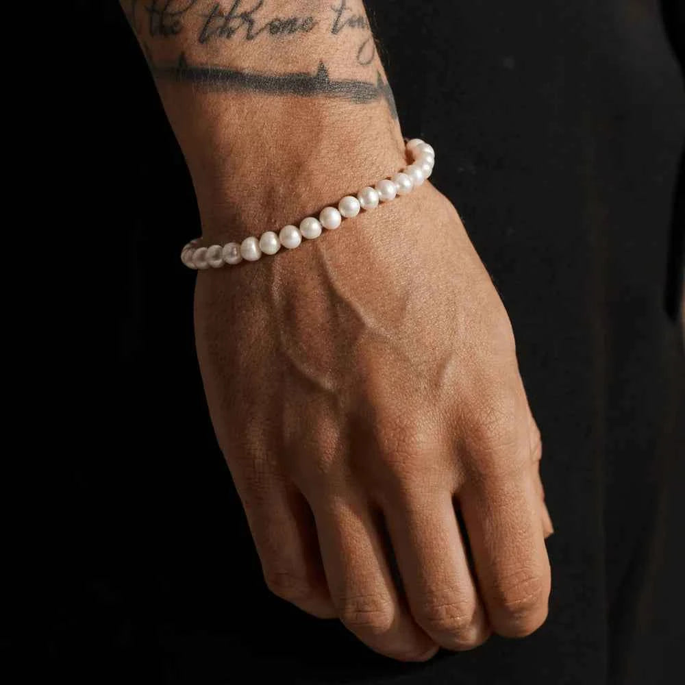 Rounded Pearl Bracelet