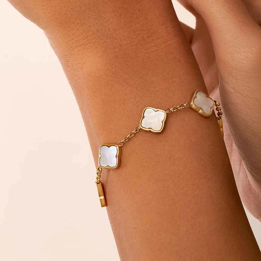 Clover Pearl Link Bracelet