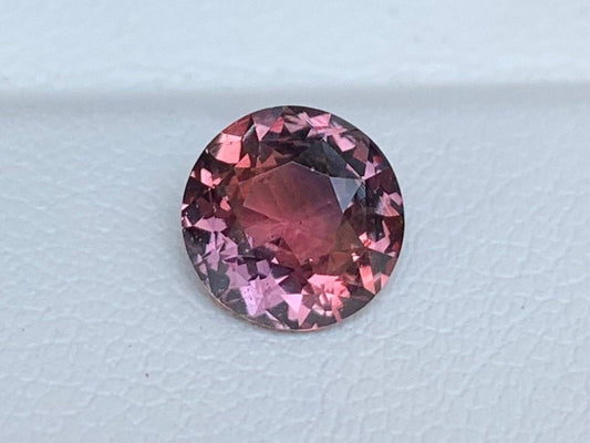 2.13 Cts Unheated Padparadscha Sapphire (UH) - Baza Boutique