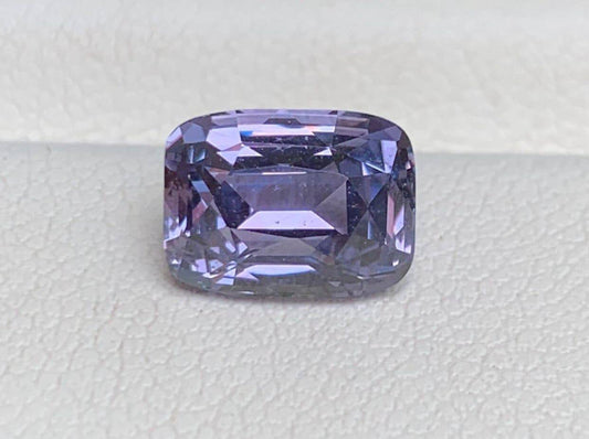 2.91 Cts Unheated Violet Sapphire (UH) - Baza Boutique