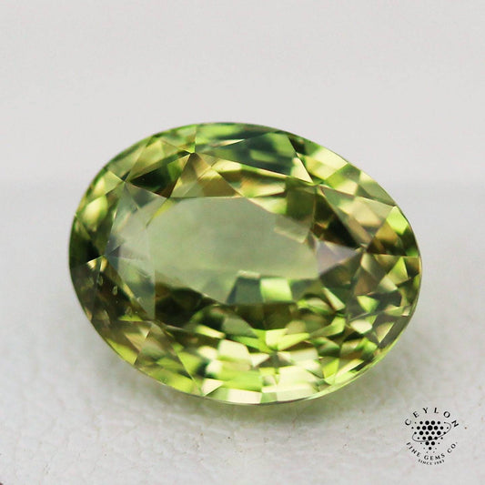 Unheated Chrysoberyl , Chrystoberyl 2.84 Carats , Color Change Alex , Natural Chrysoberyl Gemstones , Natural Gemstones for Jewelery making - Baza Boutique