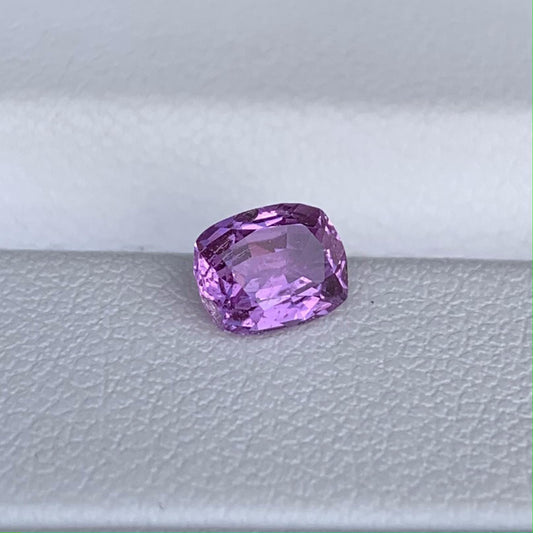 Violet Sapphire 0.88ct - (UH) - Baza Boutique