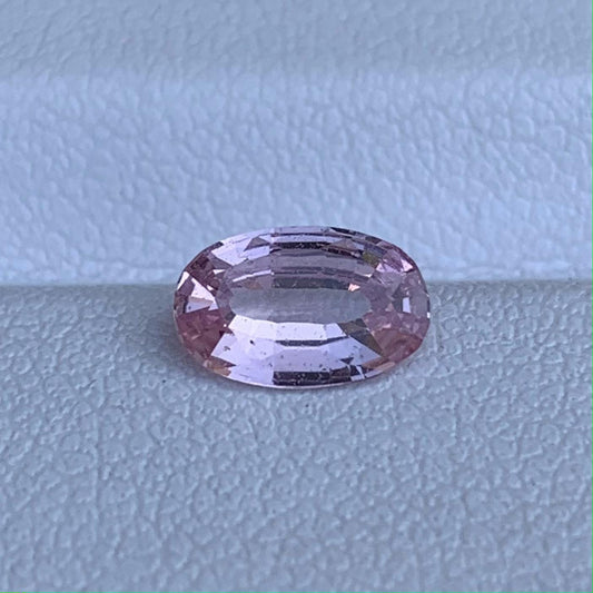 Natural Pinkish Padparadscha Sapphire 0.86ct - (UH)