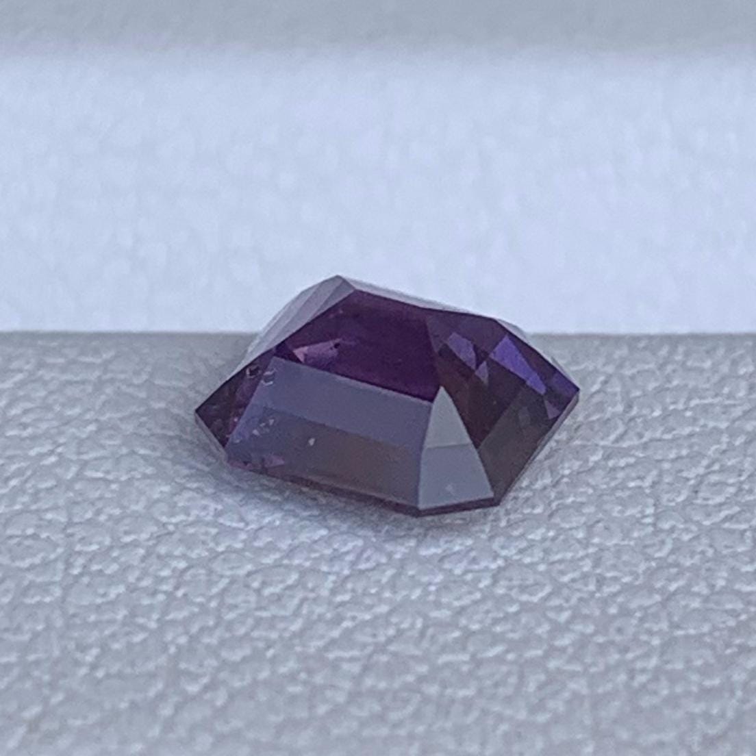 Natural Purple Sapphire 1.17ct - (UH) - Baza Boutique