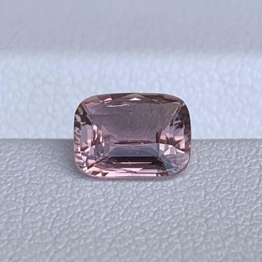 Natural Padparadscha Sapphire 1.25ct - (UH) - Baza Boutique