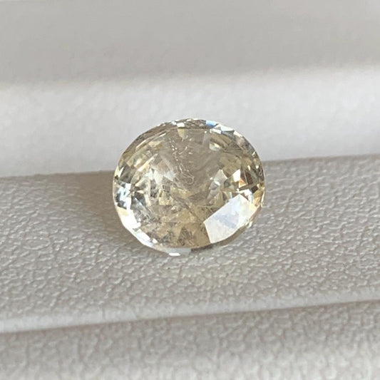 Yellow Sapphire 1.88ct Unheated Natural Oval Cut Golden Sapphire Gemstone for Fine Jewelry