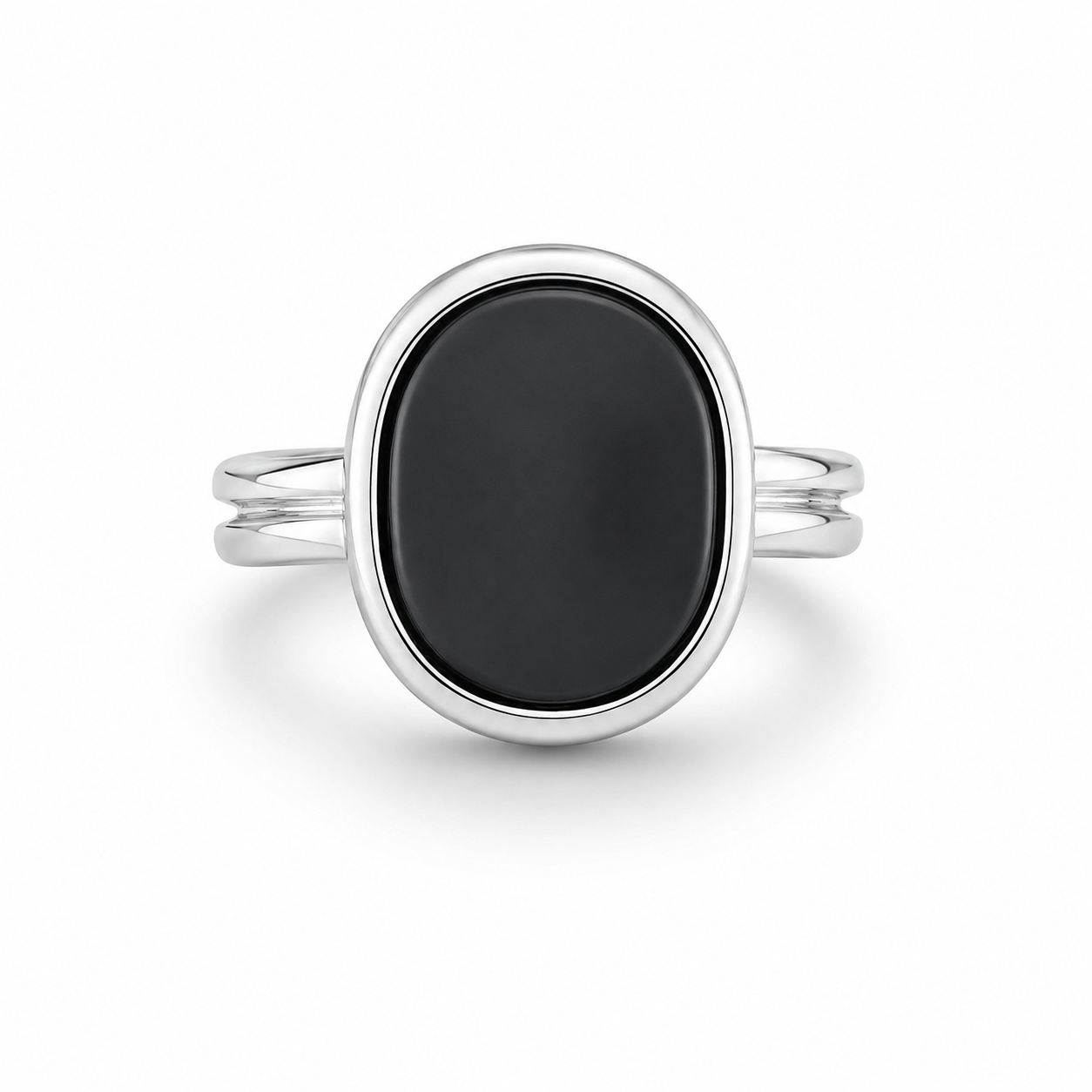 Onyx Oval Ring - 925 Silver