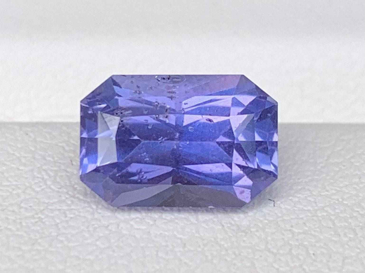 Purple Sapphire 3.43 Carats - (UH)