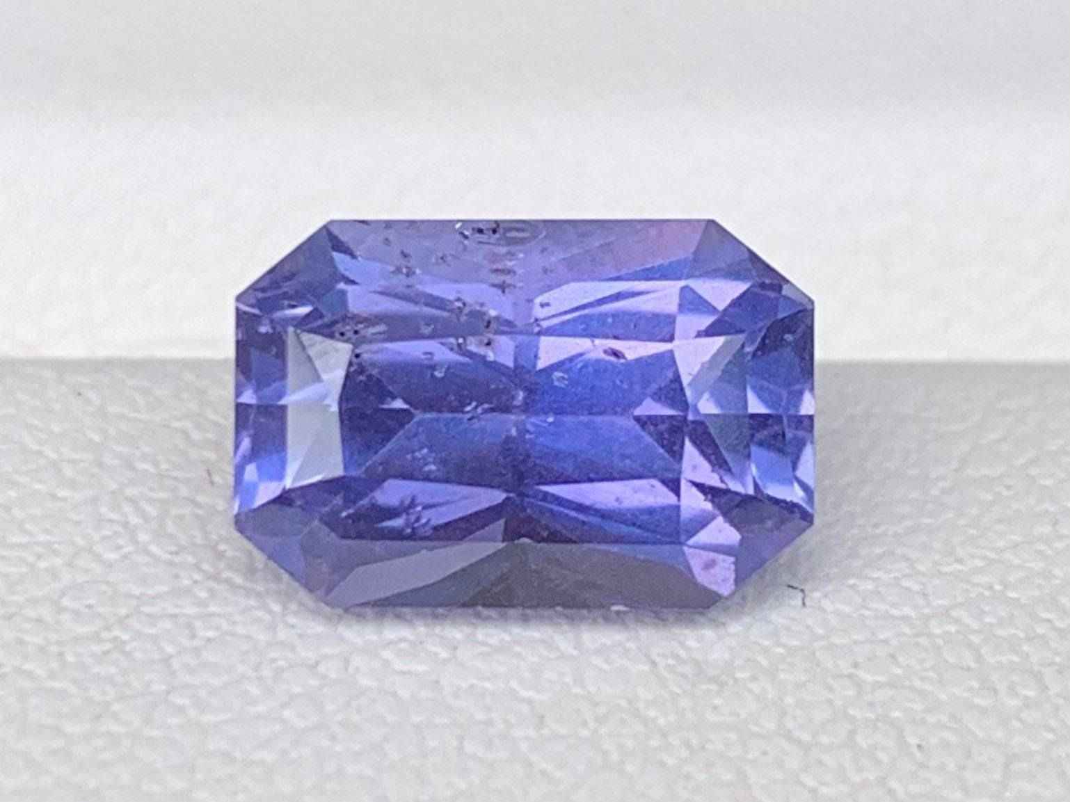 Purple Sapphire 3.43 Carats - (UH)