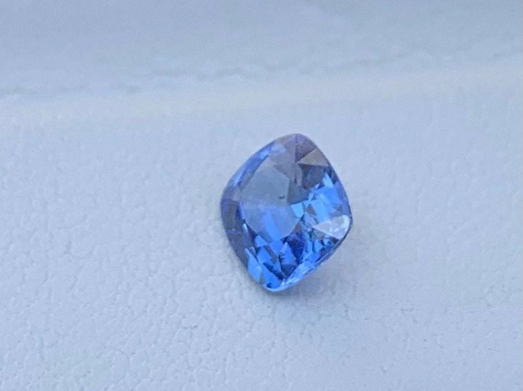 Cornflower Blue Sapphire: 0.90 Cts Ceylon Cushion Cut