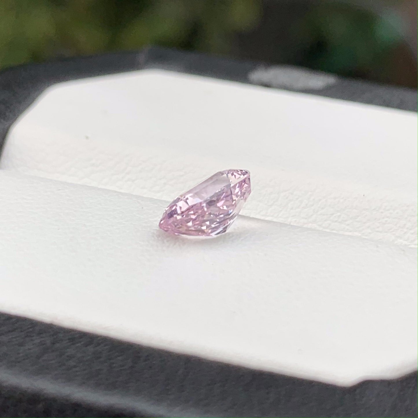 Peach Sapphire 1.56ct (UH) - Baza Boutique