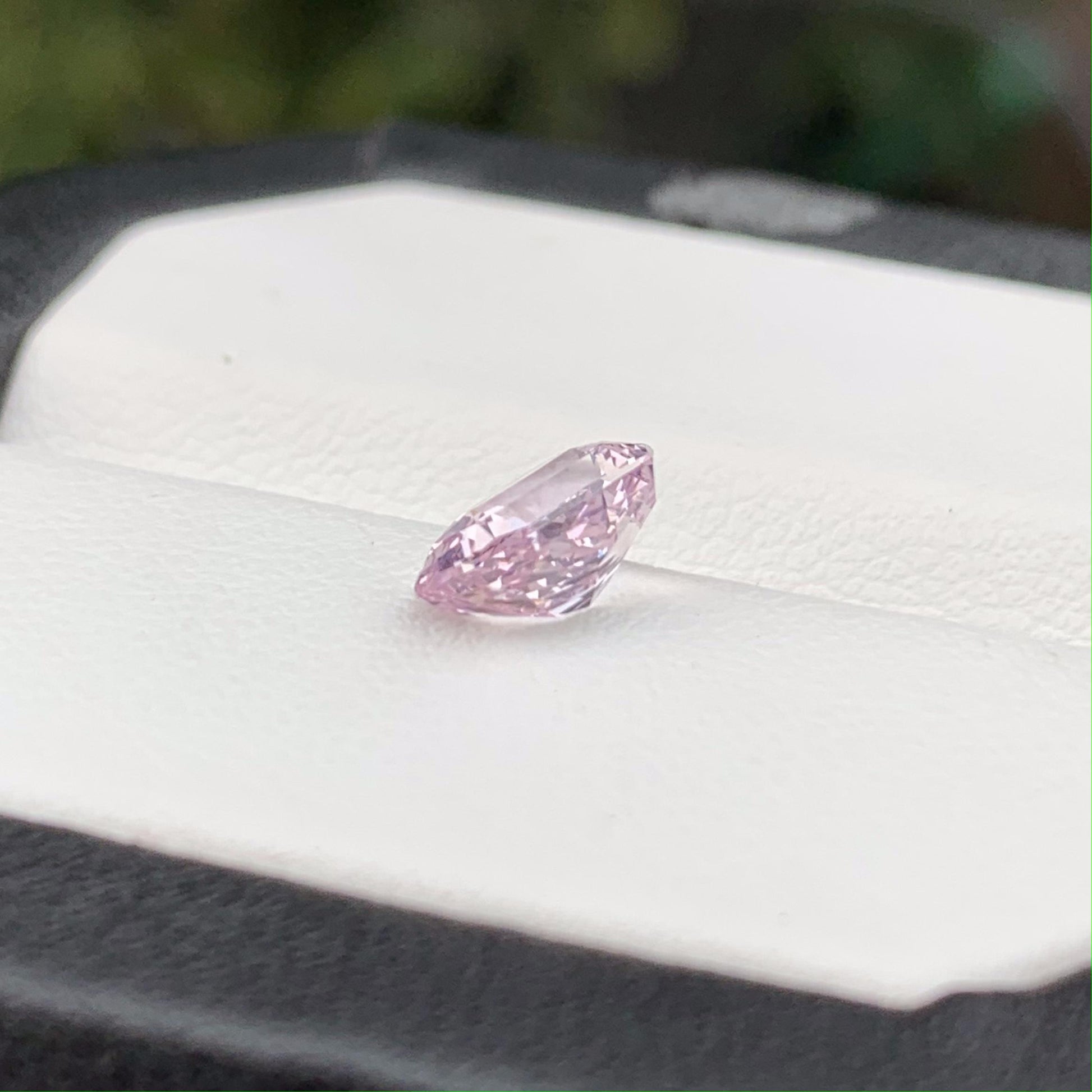 Peach Sapphire 1.56ct (UH) - Baza Boutique