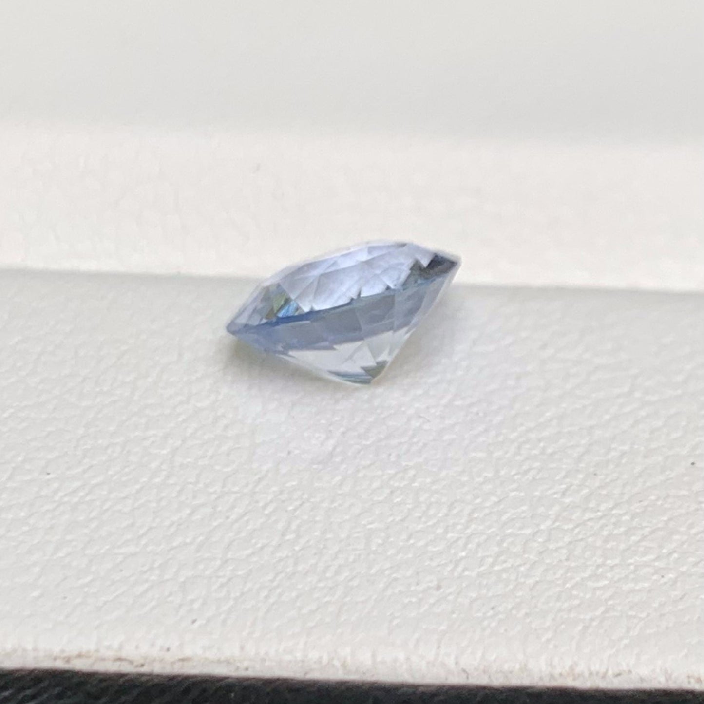 Lavender Sapphire 1.76ct (UH) - Baza Boutique