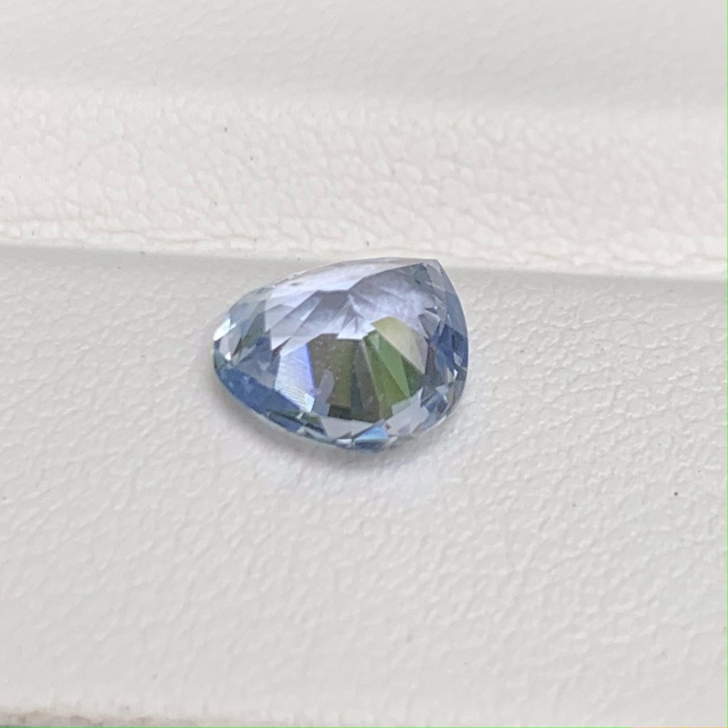 Lavender Sapphire 1.76ct (UH) - Baza Boutique