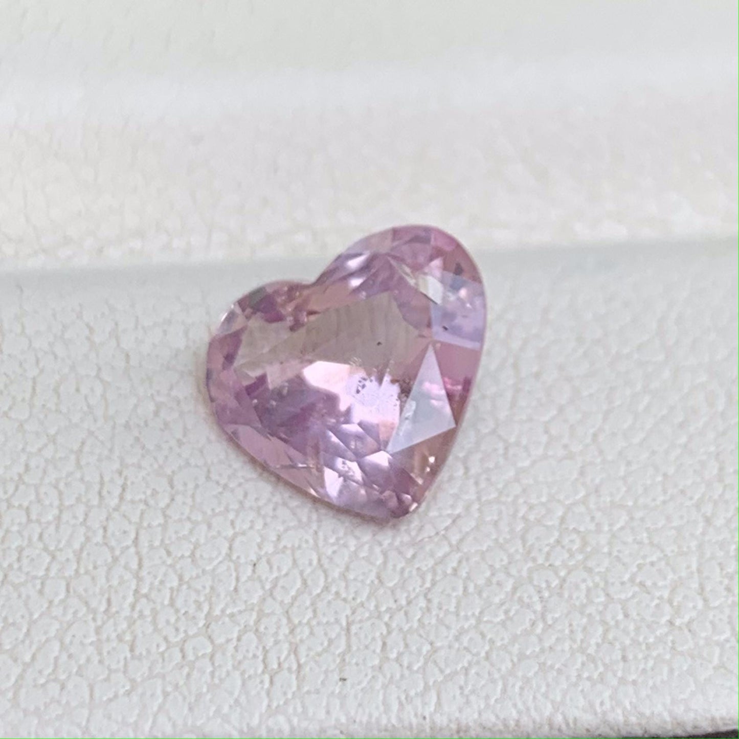Pink Sapphire 2.32ct (UH) - Baza Boutique