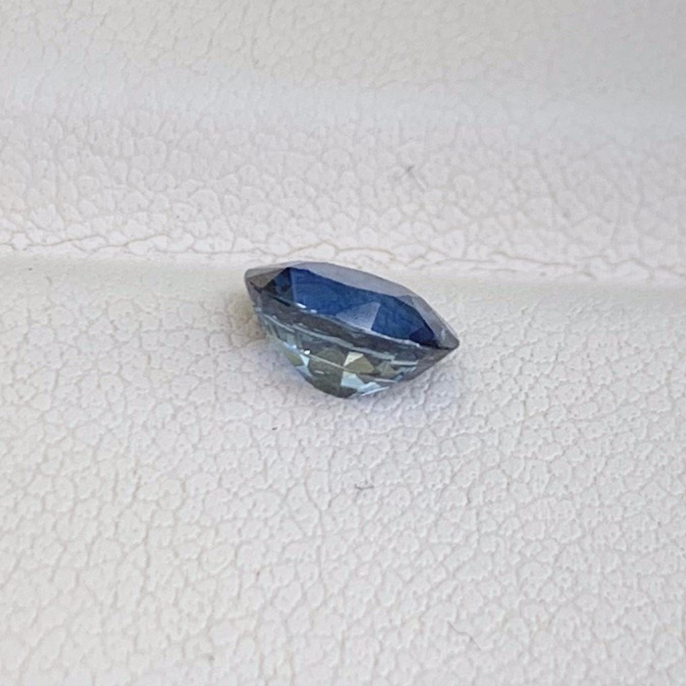 Royal Blue Sapphire 1.13ct (H) - Baza Boutique