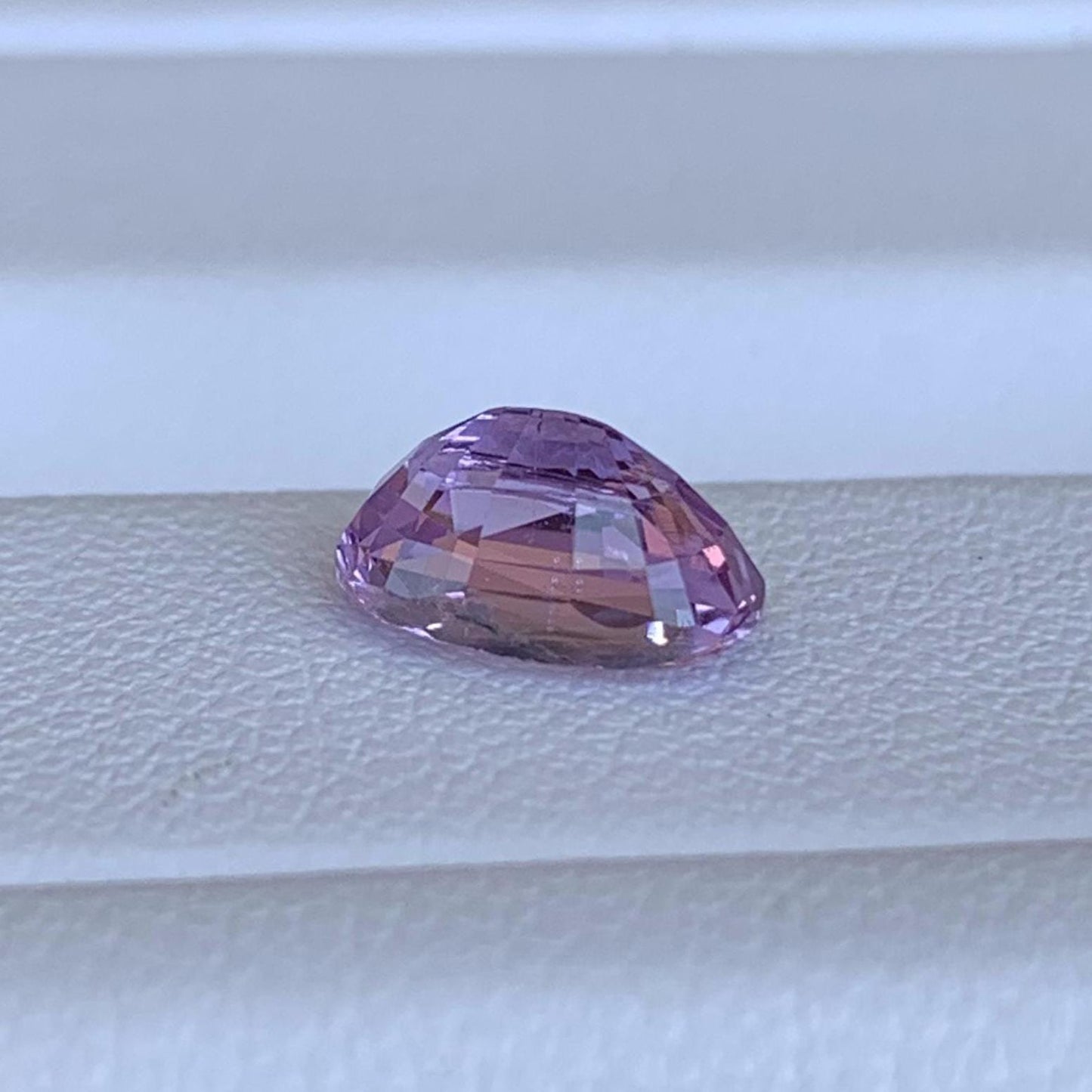 Pink Sapphire 1.77ct (UH) - Baza Boutique