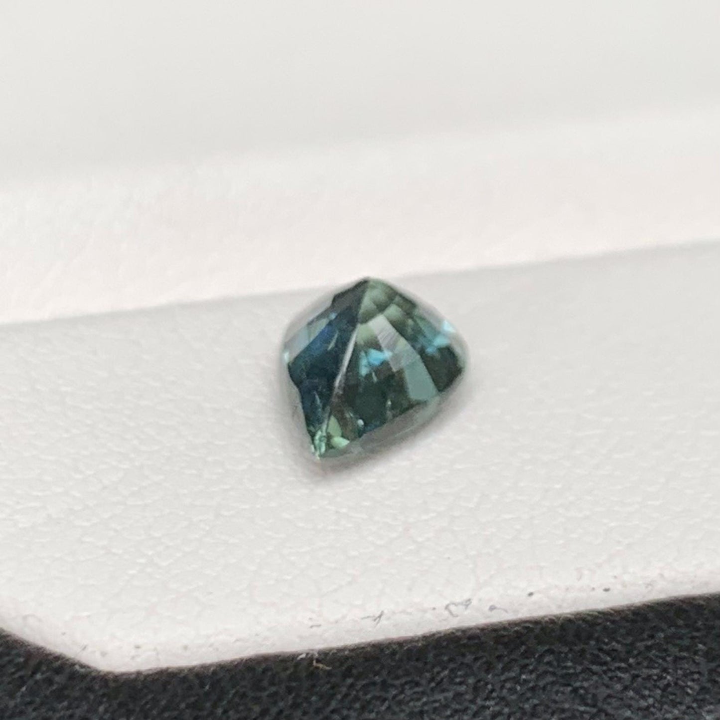 Teal Sapphire 1.72ct (H) - Baza Boutique