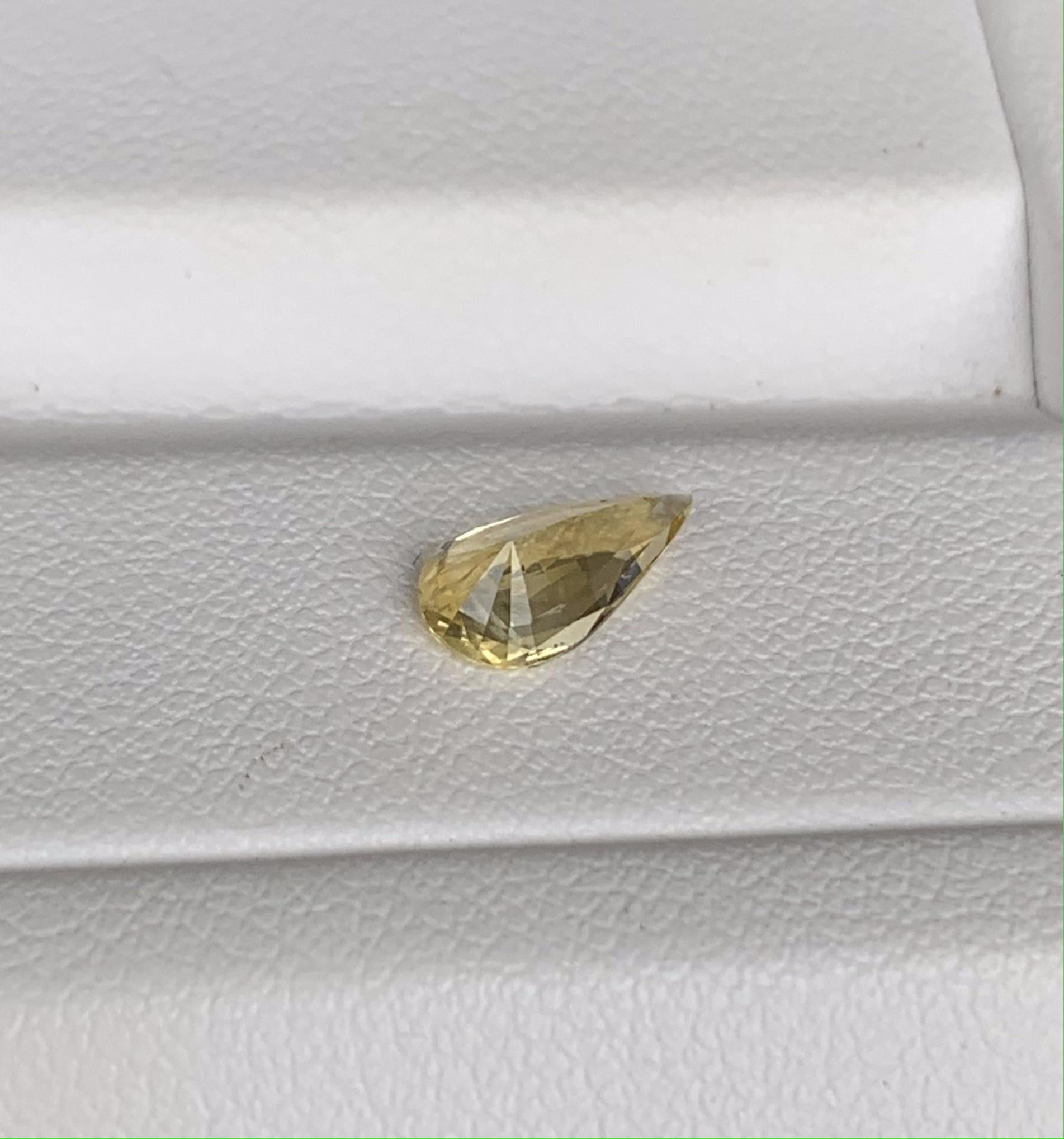 Yellow Sapphire 1ct (UH) - Baza Boutique