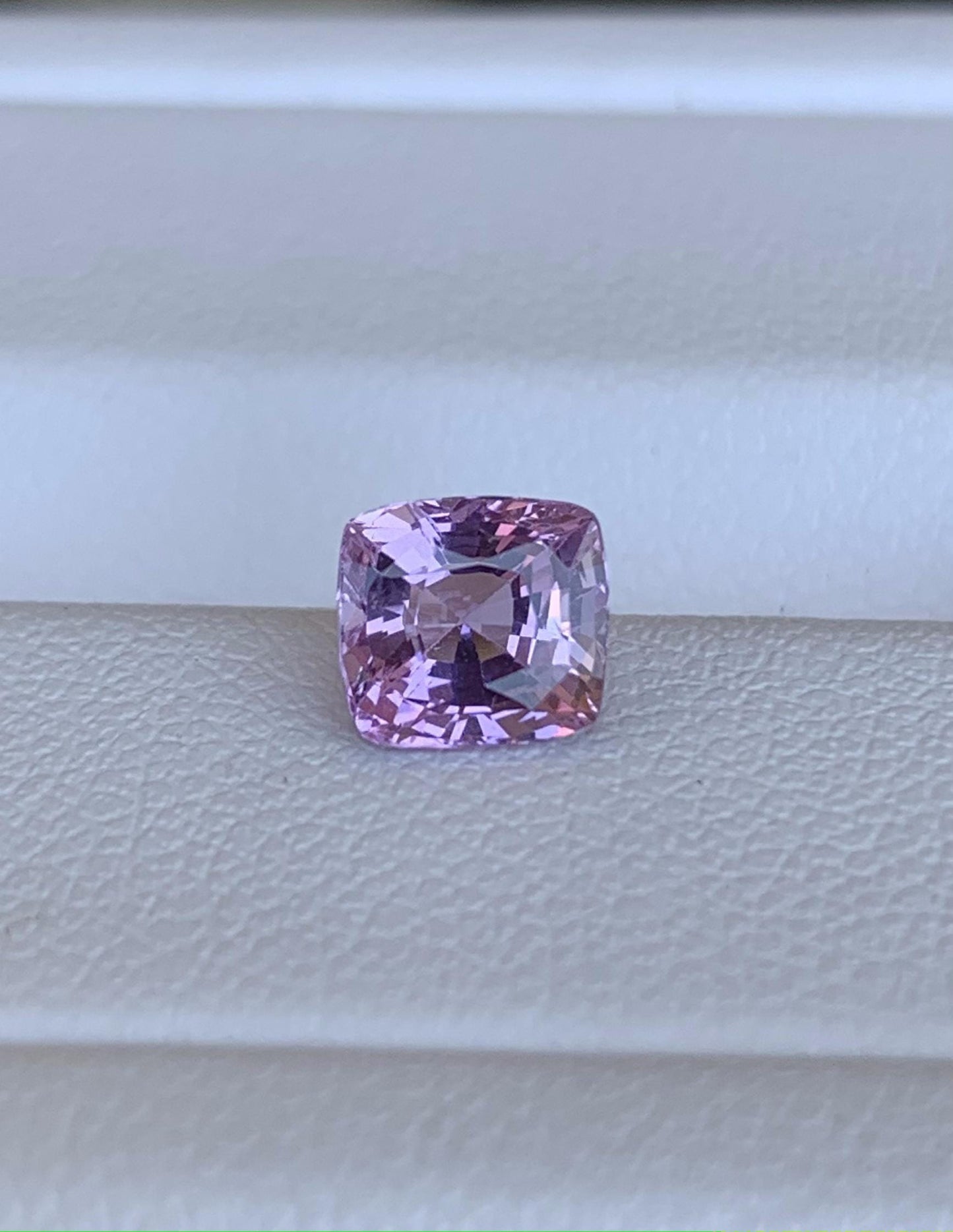 Pink Sapphire 1.43ct (H) - Baza Boutique