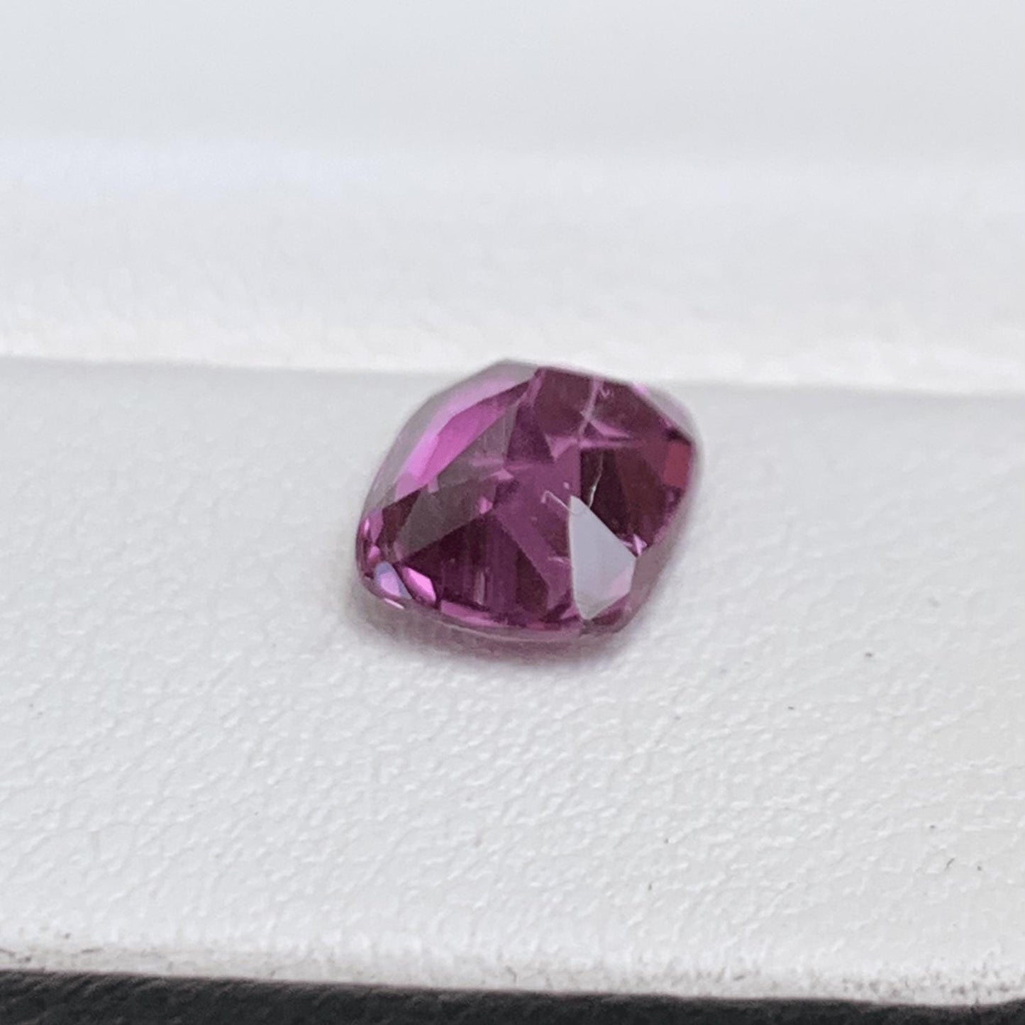 Purple Sapphire 1.87Ct (UH) - Baza Boutique