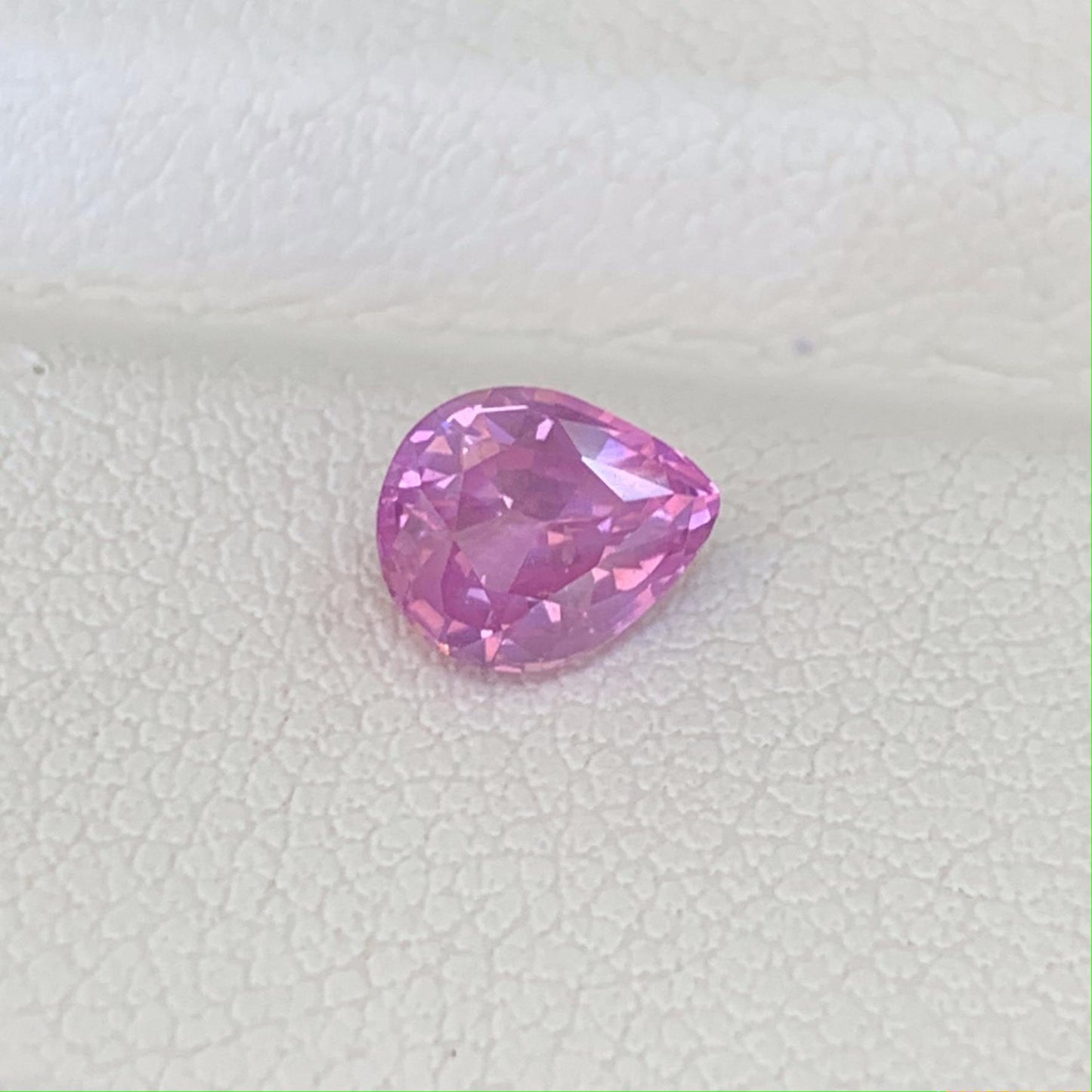 Bubblegum Pink Sapphire 0.98ct (UH)