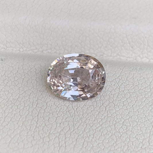 Peach Sapphire 1.85ct (UH) - Baza Boutique