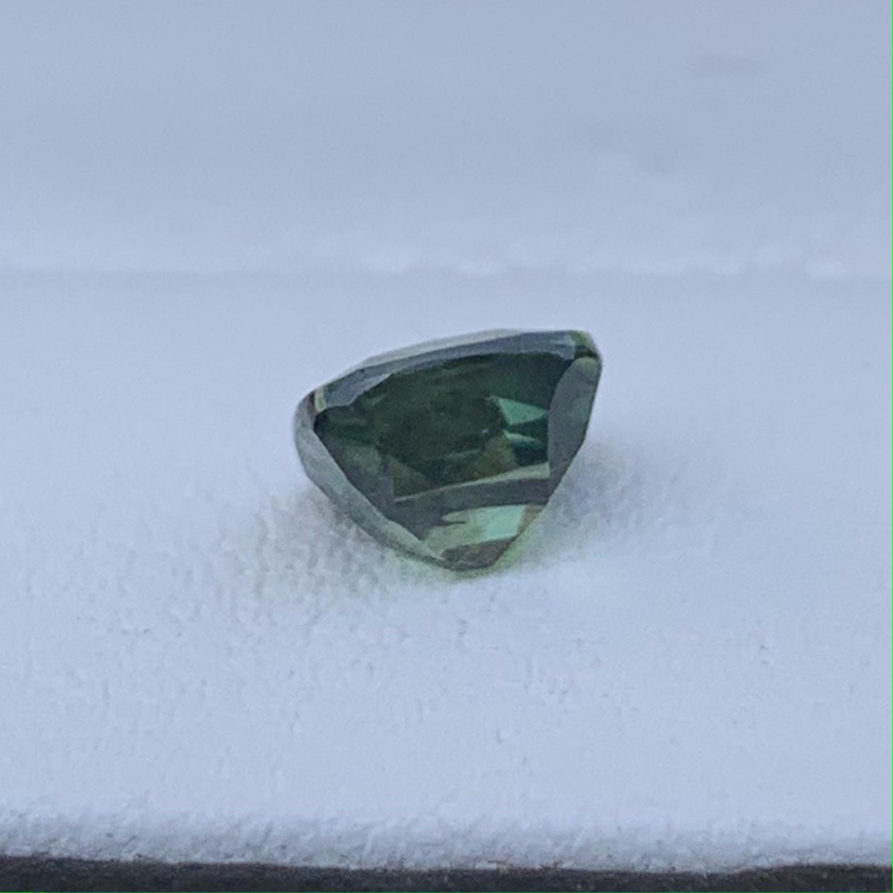 Green Sapphire 1.25ct (H) - Baza Boutique