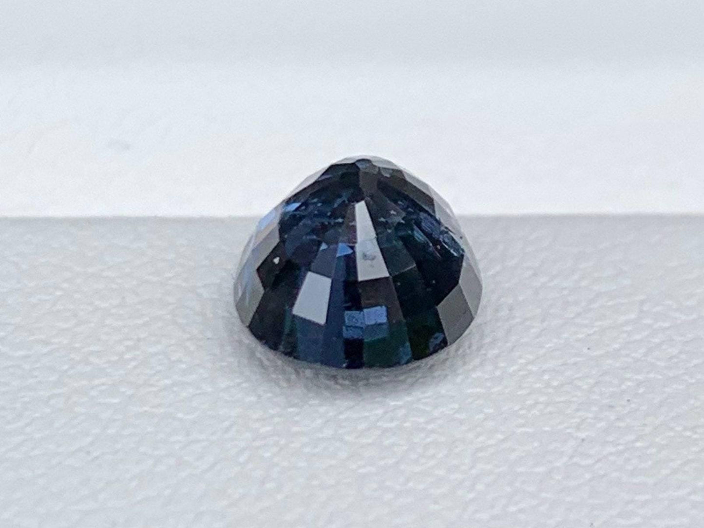 Natural Cobalt Spinel 2.02ct - (UH) - Baza Boutique
