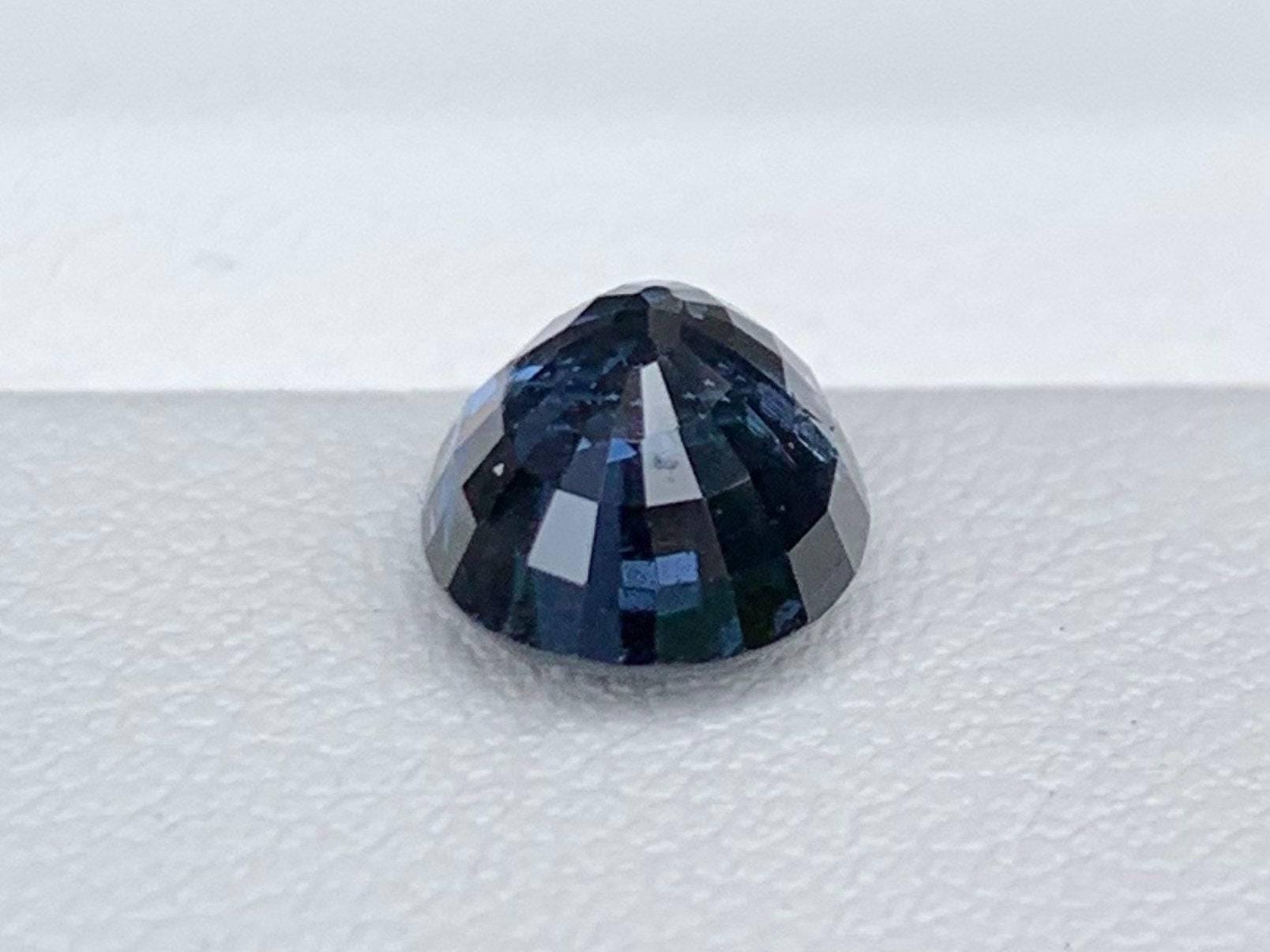 Natural Cobalt Spinel 2.02ct - (UH) - Baza Boutique