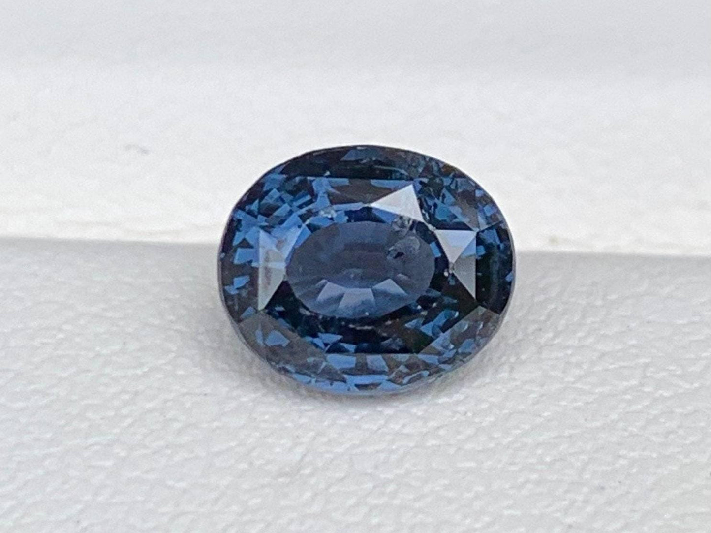 Natural Cobalt Spinel 2.02ct - (UH) - Baza Boutique