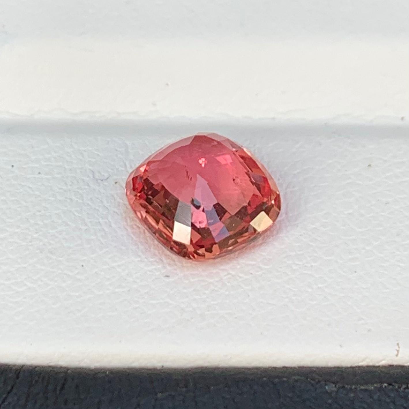 Natural One-of-a-kind Rare Padparadscha 3.03ct - (UH) - Baza Boutique