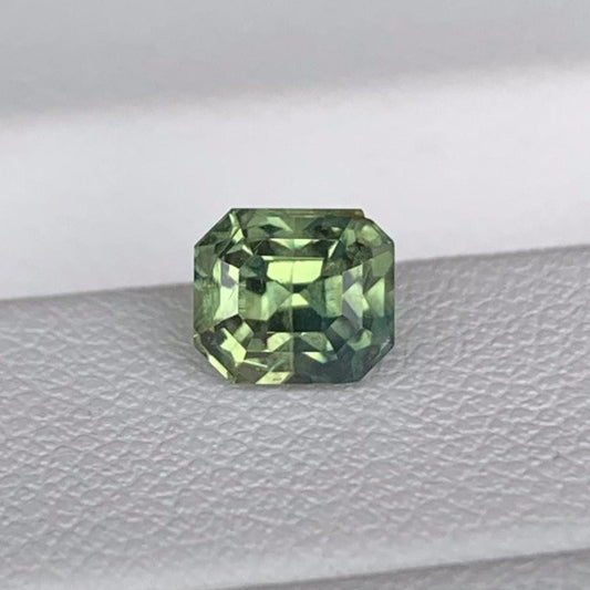 Teal Sapphire 1.34ct (UH) - Baza Boutique