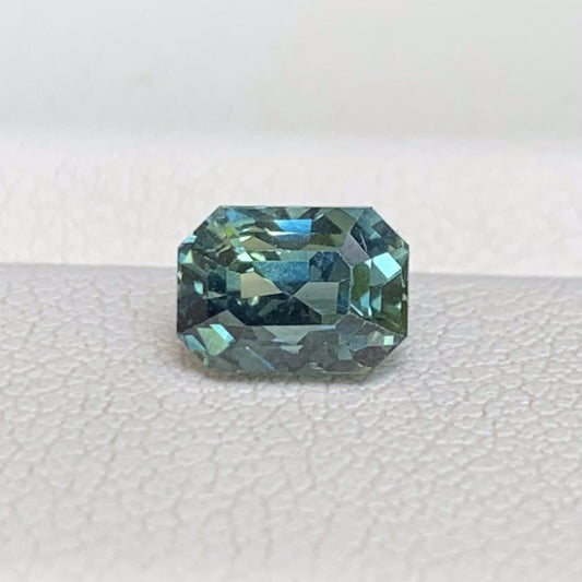 Natural Teal Sapphire 1.28ct - (UH) - Baza Boutique