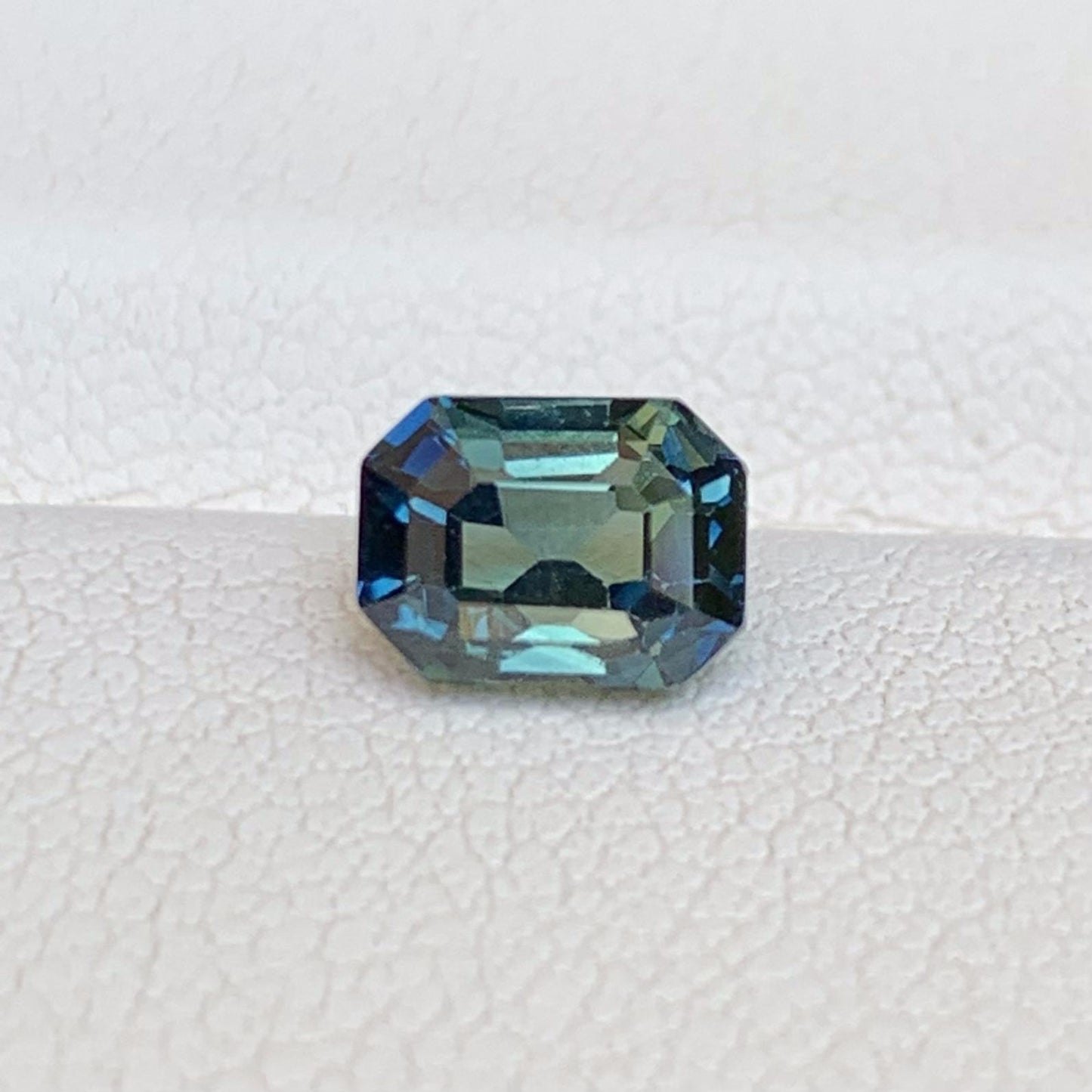 Natural Teal Sapphire 1.26ct - (UH)