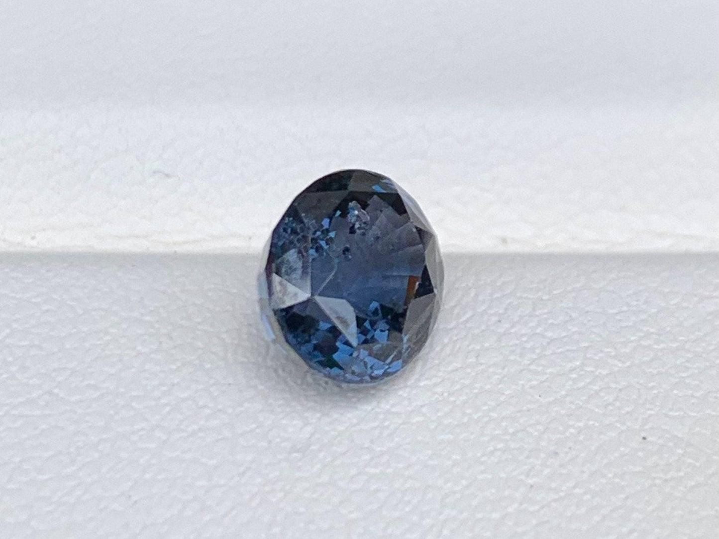 Natural Cobalt Spinel 2.02ct - (UH) - Baza Boutique