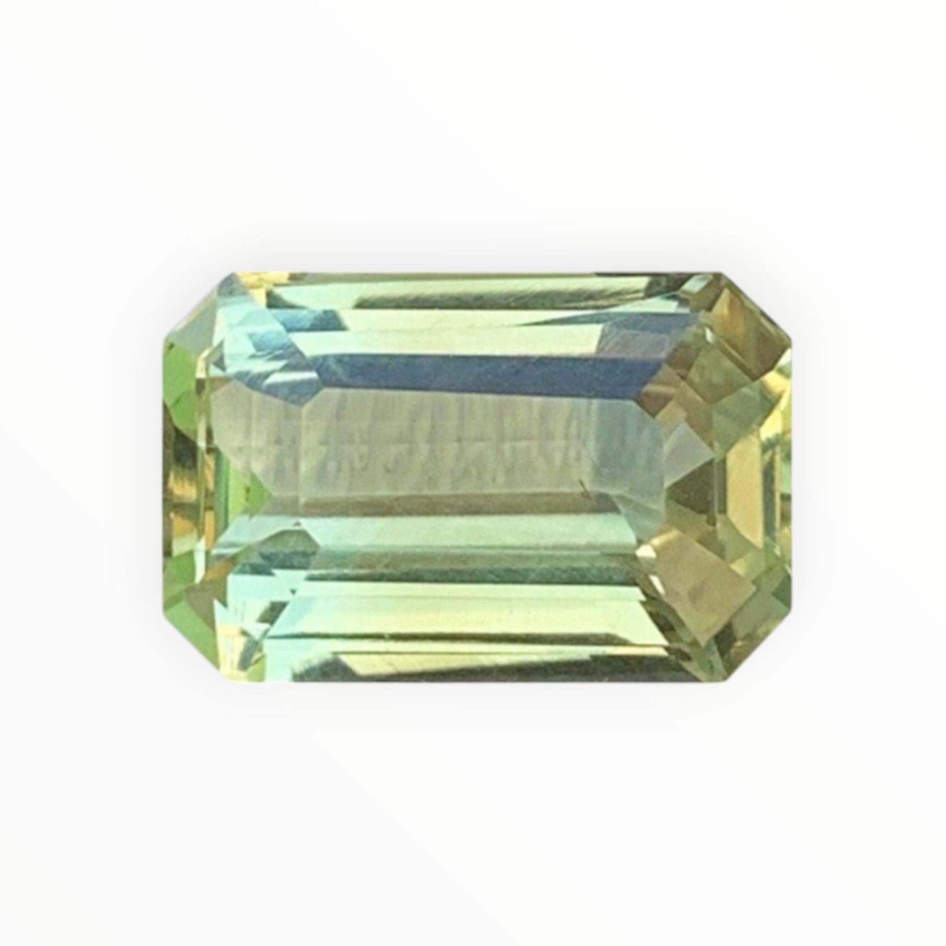 Super Rare Vanadium Chrysoberyl 3.99ct - (UH) - Baza Boutique