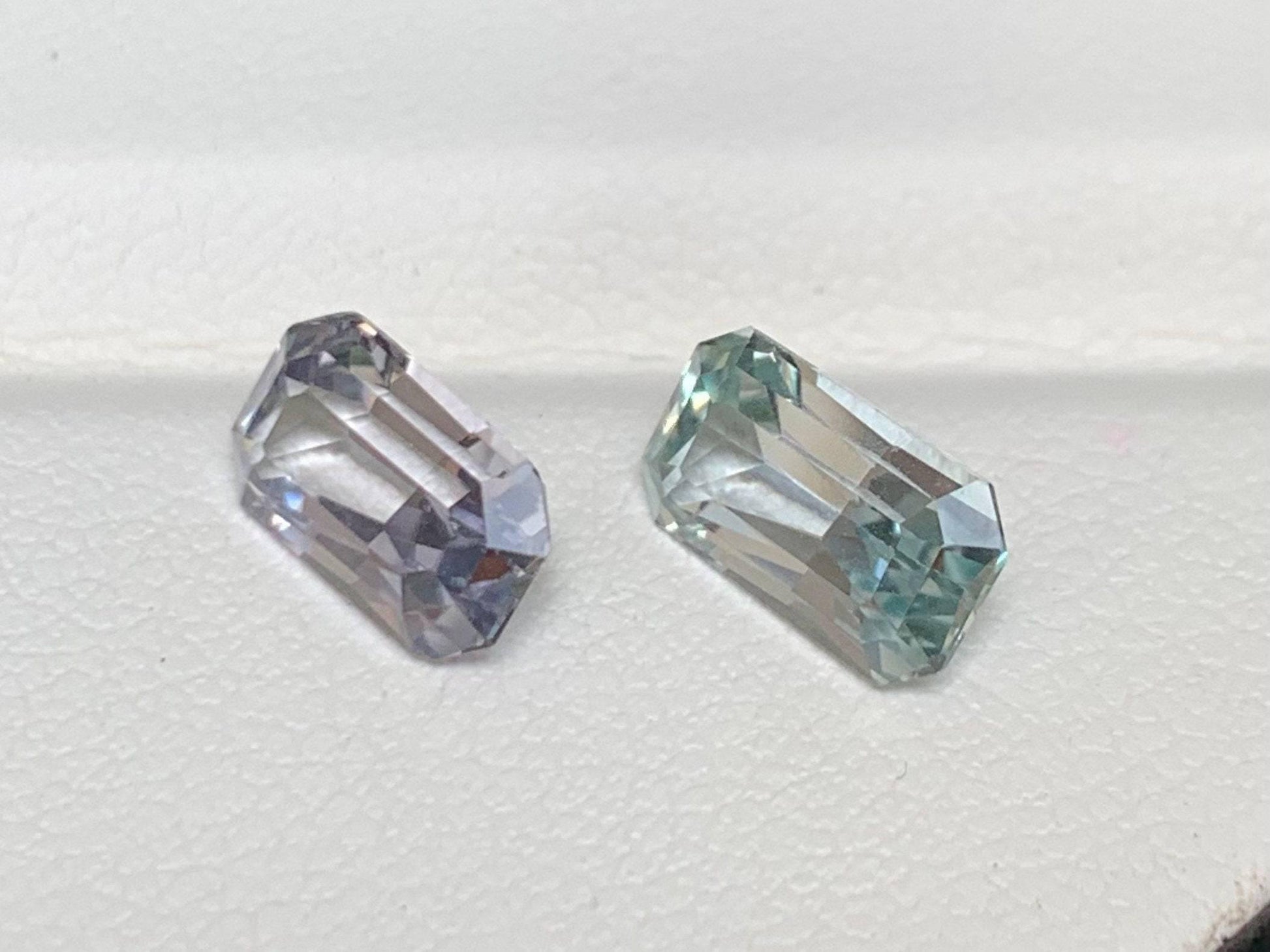 Mint Sapphire Mix Match Pair 1.86/1.88ct - (UH) - Baza Boutique