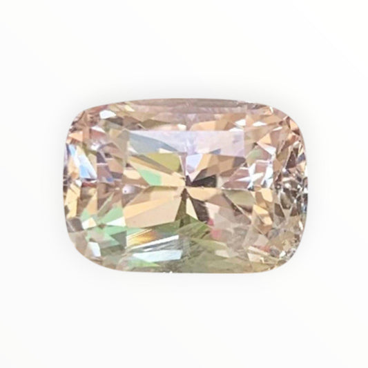 Champagne Peach Sapphire 2.84ct - (UH)