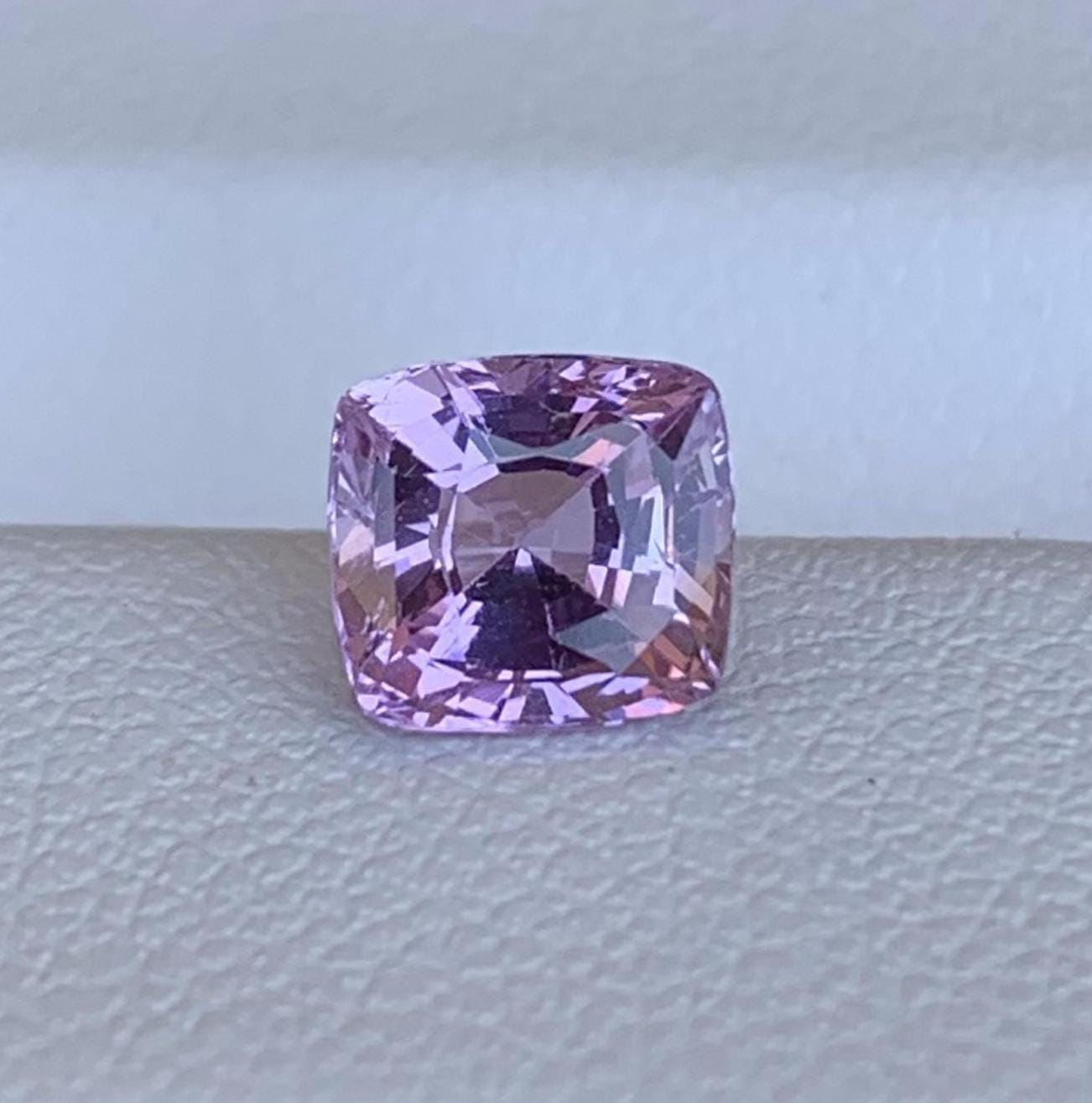Pink Sapphire 1.43ct (H) - Baza Boutique