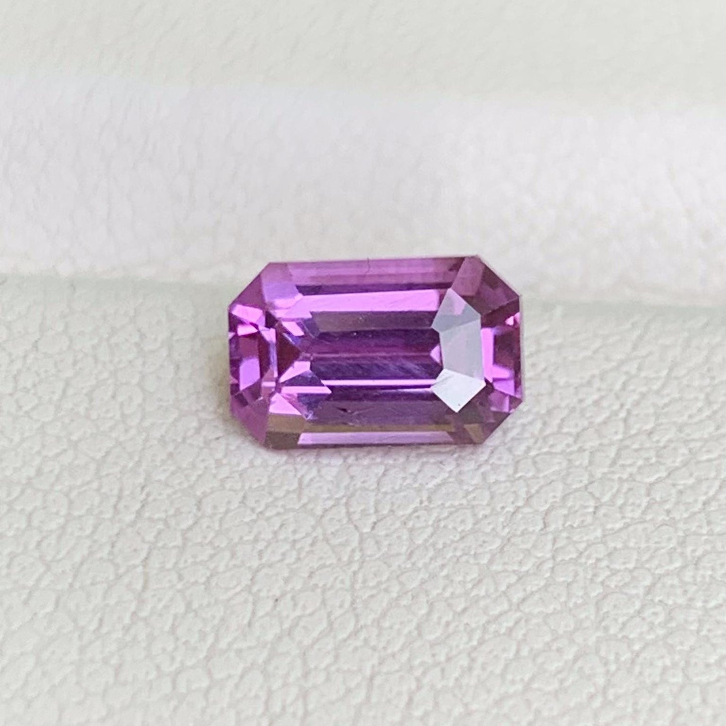 Pink Sapphire 1.34ct (UH)