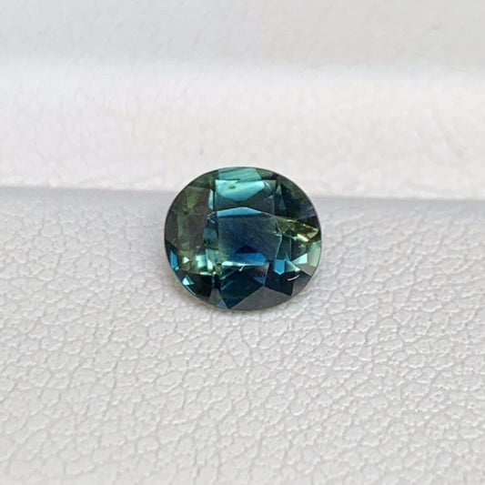 Natural Peacock Teal Sapphire 1.06ct - (UH)