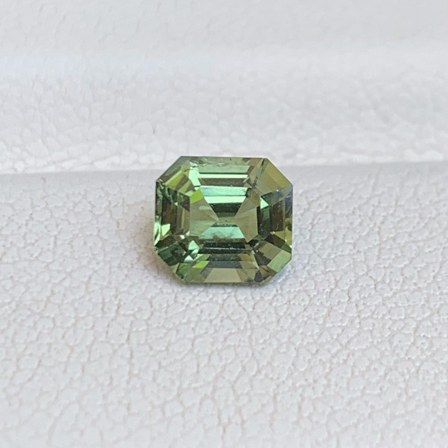 Natural Green Teal Sapphire 1.13ct - (UH) - Baza Boutique