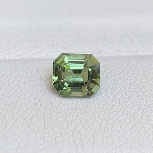Natural Green Teal Sapphire 1.13ct - (UH) - Baza Boutique