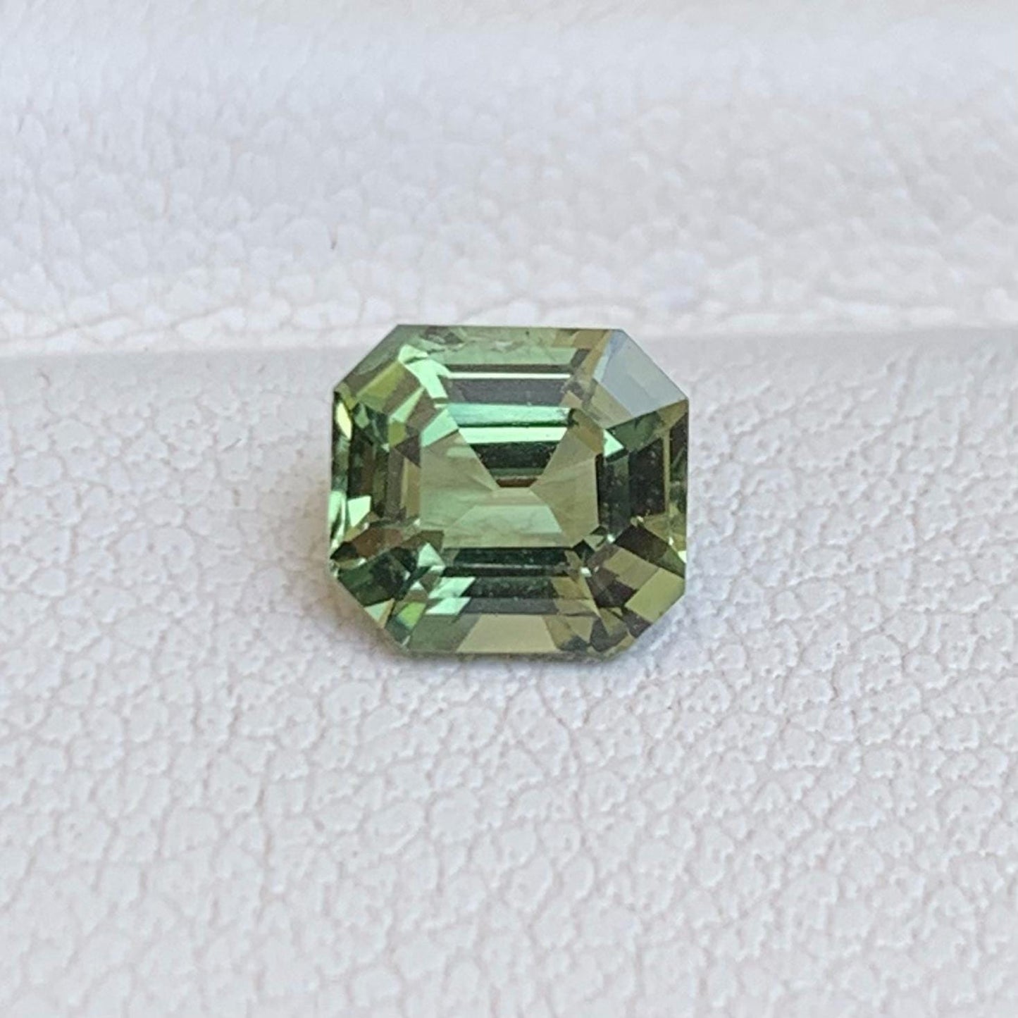 Natural Green Teal Sapphire 1.13ct - (UH) - Baza Boutique