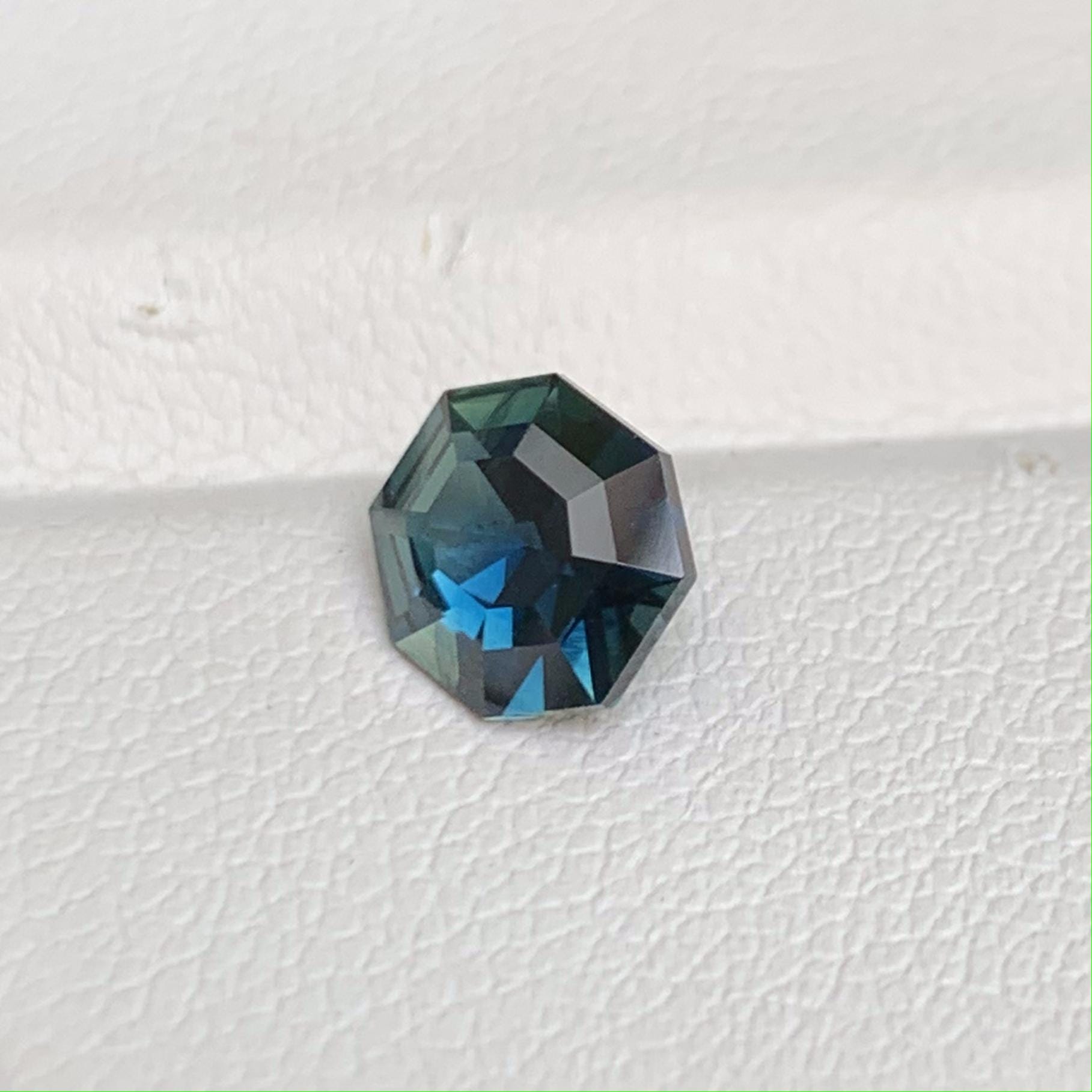 Natural Teal Sapphire 1.45ct - (UH) - Baza Boutique